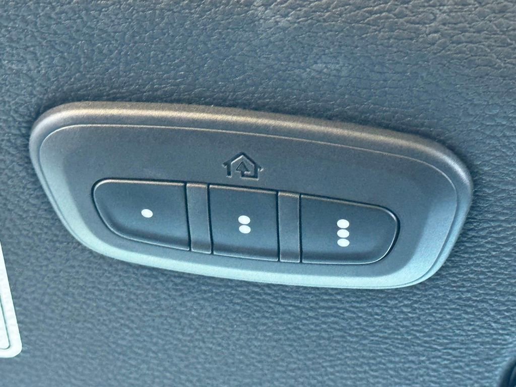 Used 2021 Jeep Wrangler Unlimited Sahara w/ Cold Weather Group image 23