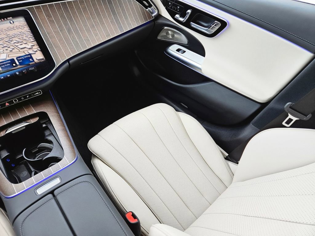 Certified 2026 Mercedes-Benz E 350 4MATIC Sedan image 13