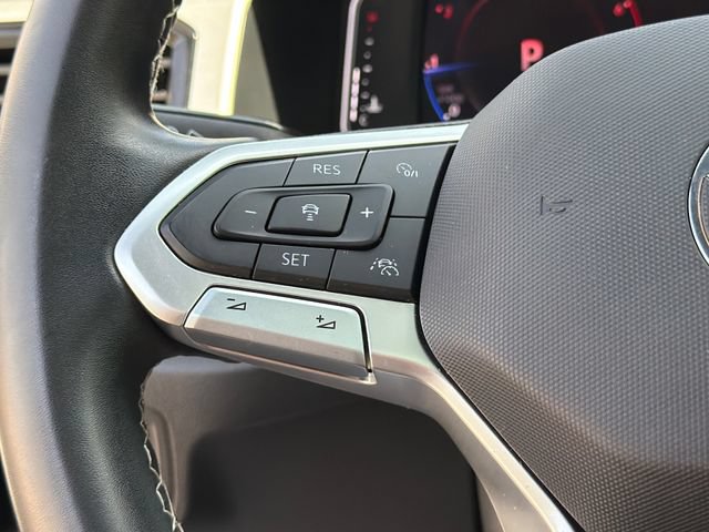 Used 2023 Volkswagen Atlas Cross Sport SEL AWD/4WD image 33