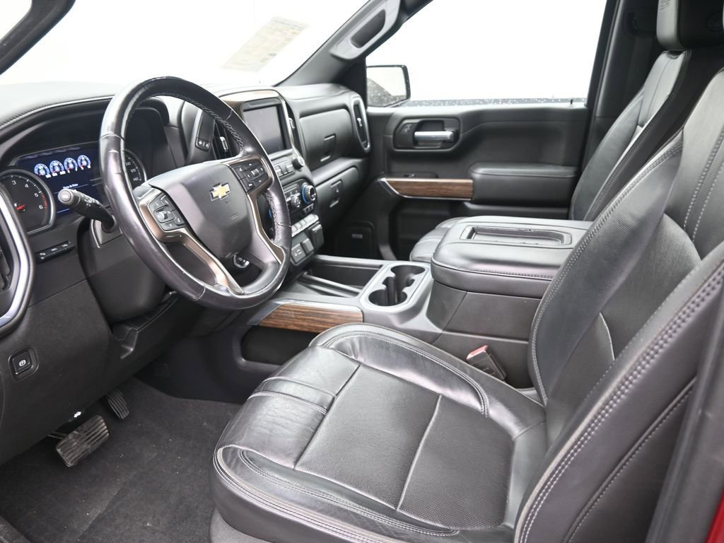 Used 2020 Chevrolet Silverado 1500 High Country w/ Technology Package image 12