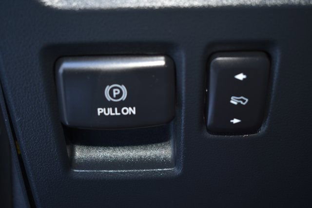 Used 2021 Ford F150 Lariat w/ Equipment Group 502A High image 19