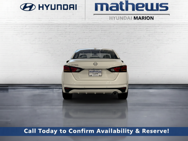 Used 2025 Nissan Altima 2.5 SV FWD image 5
