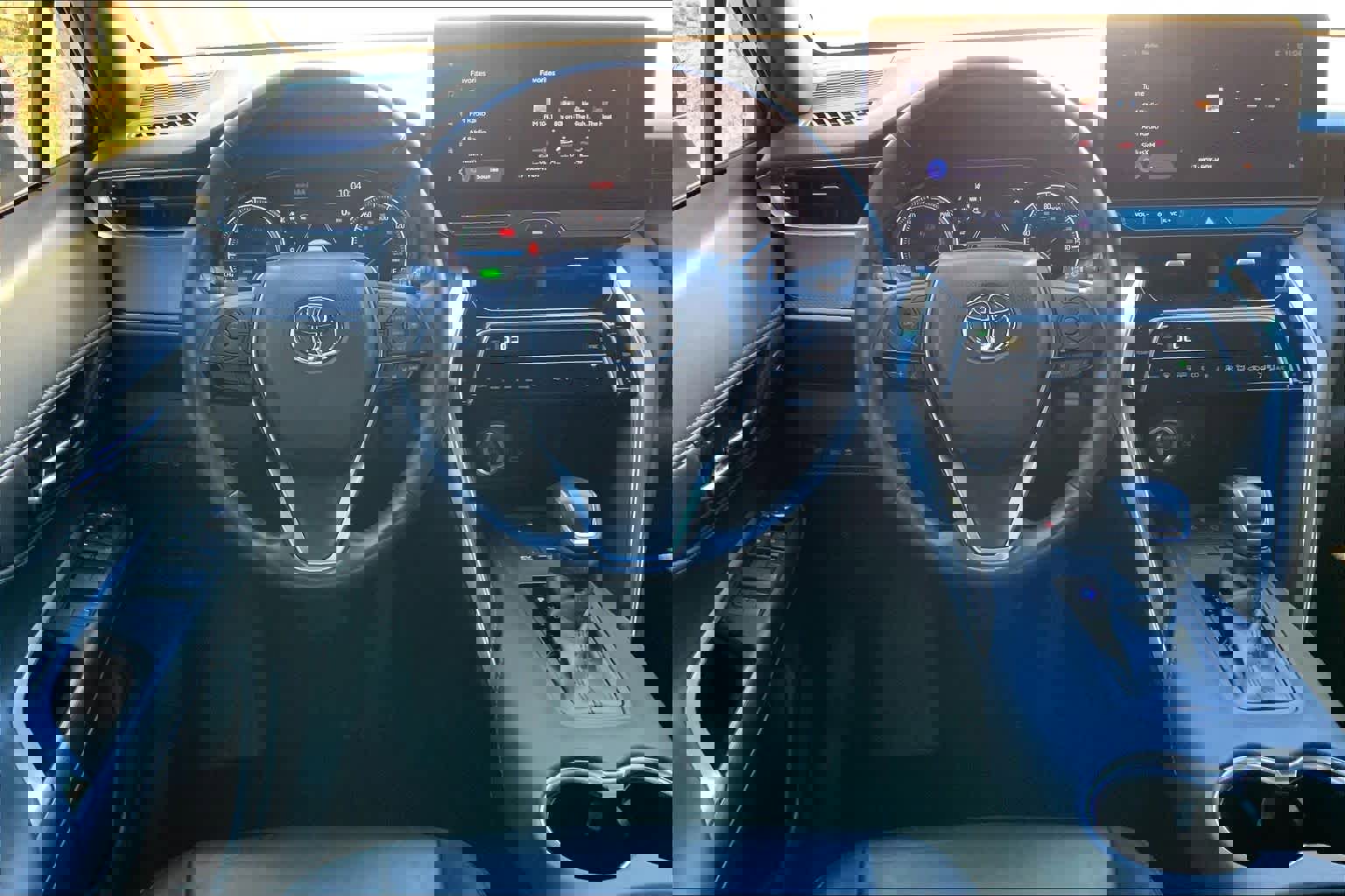 Used 2023 Toyota Venza Nightshade image 6