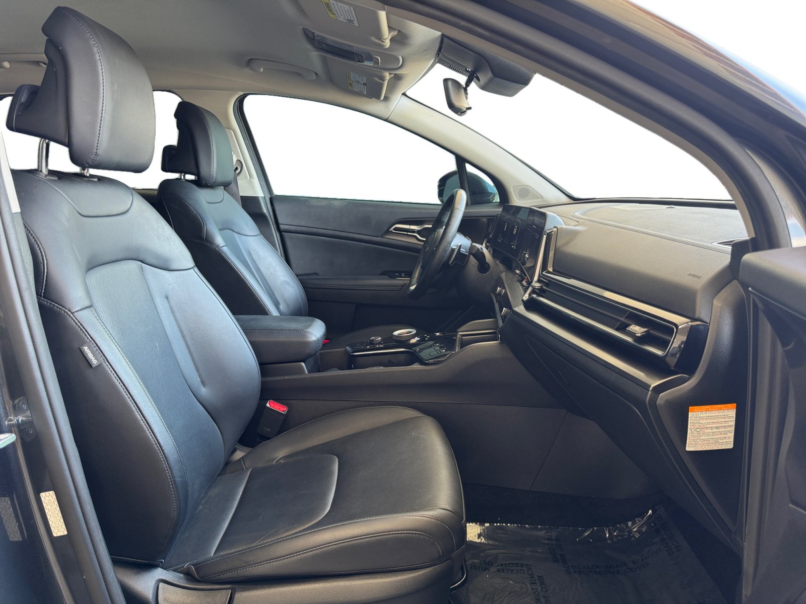 Used 2024 Kia Sportage EX AWD/4WD image 15