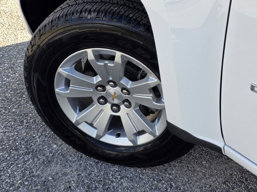 Used 2022 Chevrolet Colorado LT w/ Fleet Safety Package image 29
