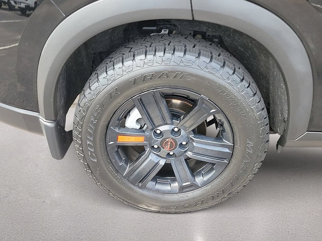 Used 2025 Nissan Rogue SV w/ Rock Creek Premium Package AWD/4WD image 7