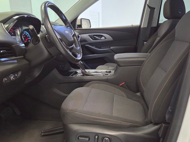 Used 2019 Chevrolet Traverse LT image 11