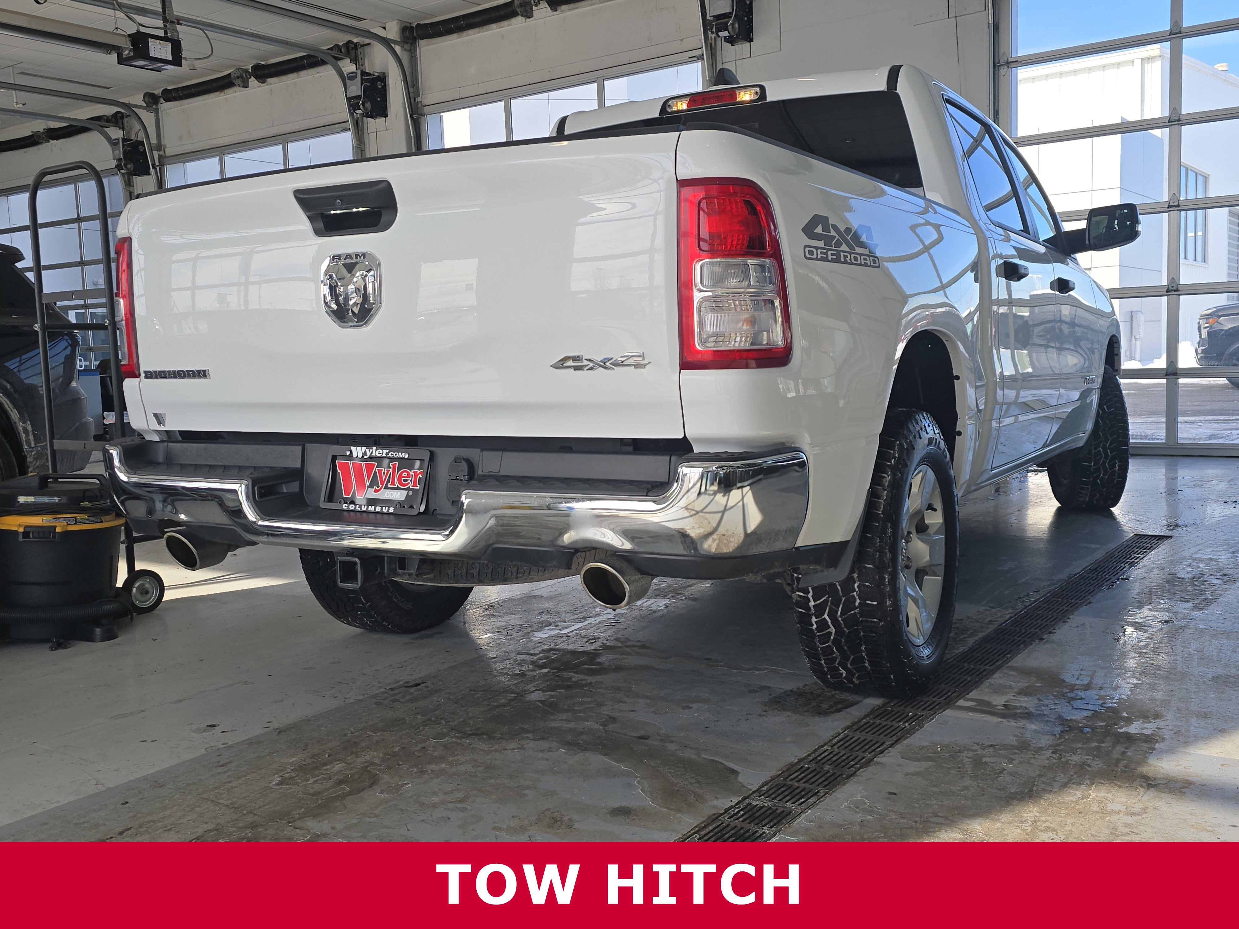 Used 2024 RAM 1500 Big Horn AWD/4WD image 17