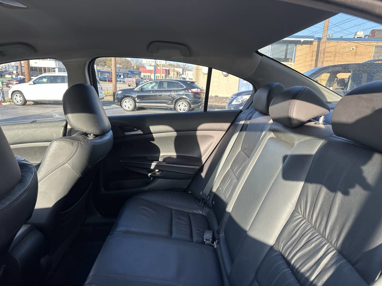 Used 2012 Honda Accord SE image 18