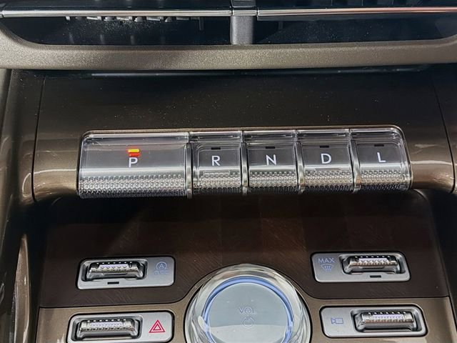 Certified 2025 Lincoln Nautilus Black Label image 20