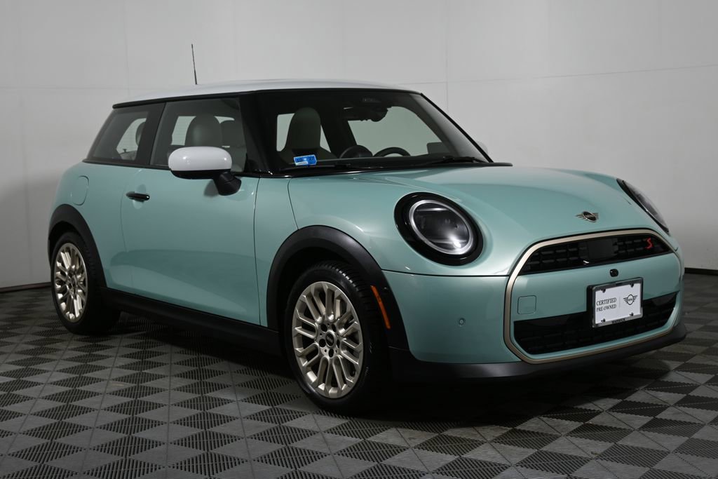 Certified 2025 MINI Cooper S image 8