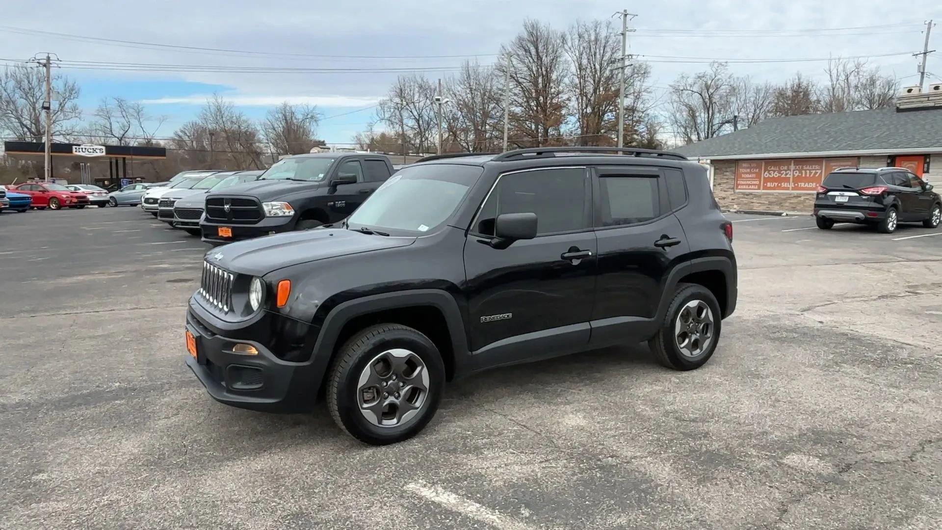 Used 2017 Jeep Renegade Sport w/ Power & Air Group image 4