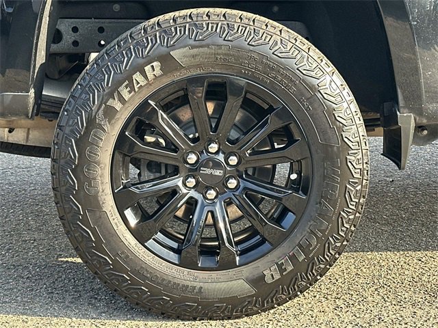 Used 2022 GMC Canyon AT4 w/ Driver Alert Package image 30