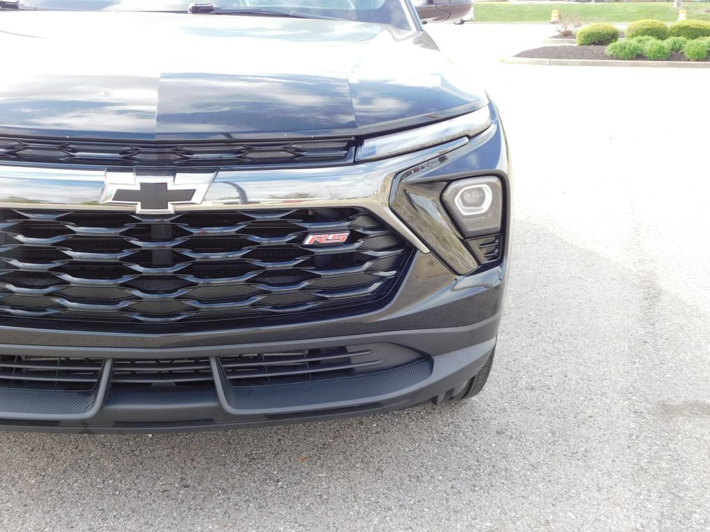 Used 2024 Chevrolet TrailBlazer RS AWD/4WD image 10