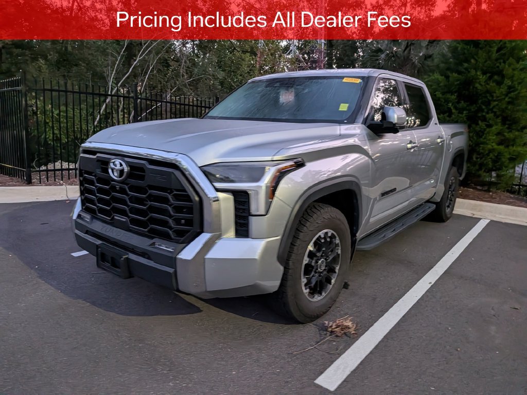 Used 2022 Toyota Tundra SR5 RWD image 4