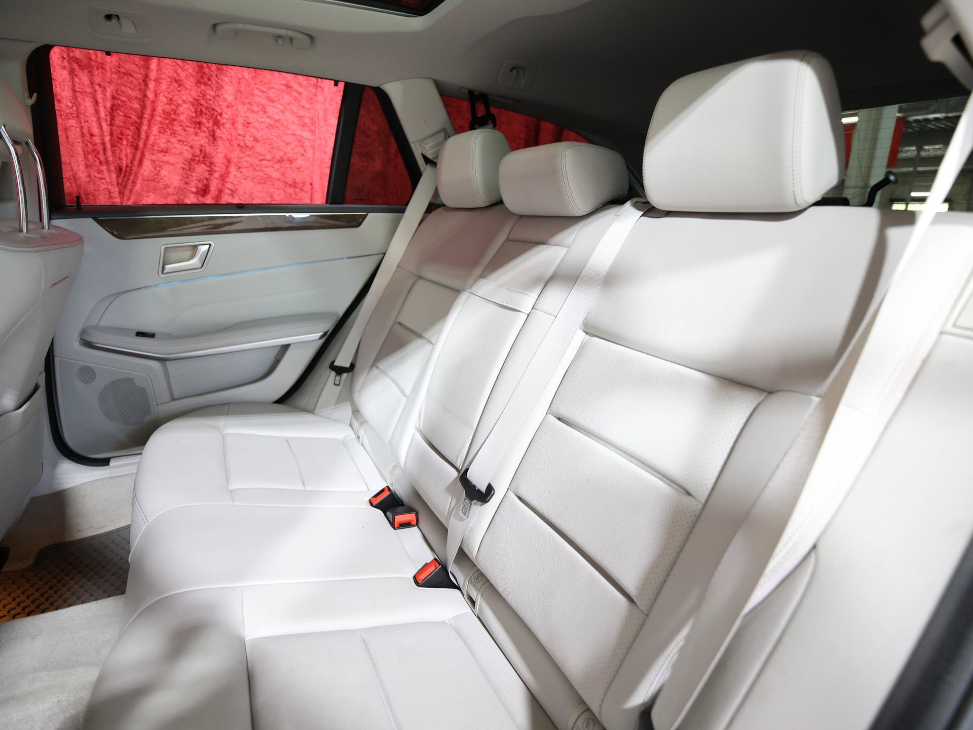 Used 2015 Mercedes-Benz E 350 4MATIC Wagon w/ Premium 1 Package image 14