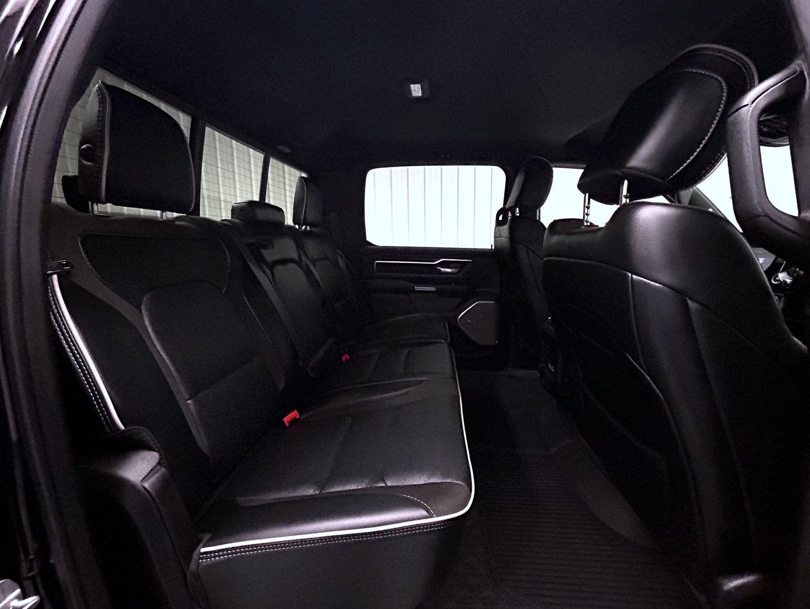Used 2025 RAM 1500 Laramie w/ Night Edition AWD/4WD image 18