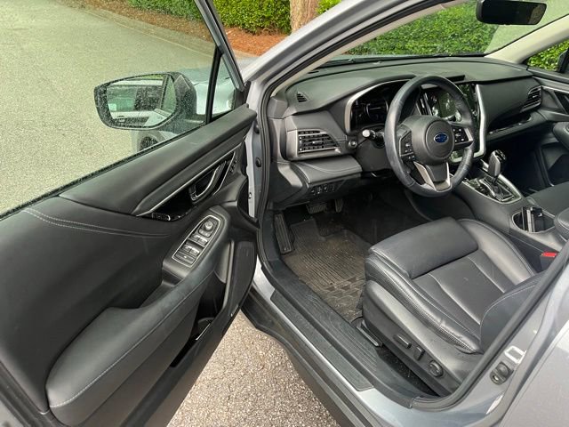Used 2022 Subaru Outback Limited AWD/4WD image 4