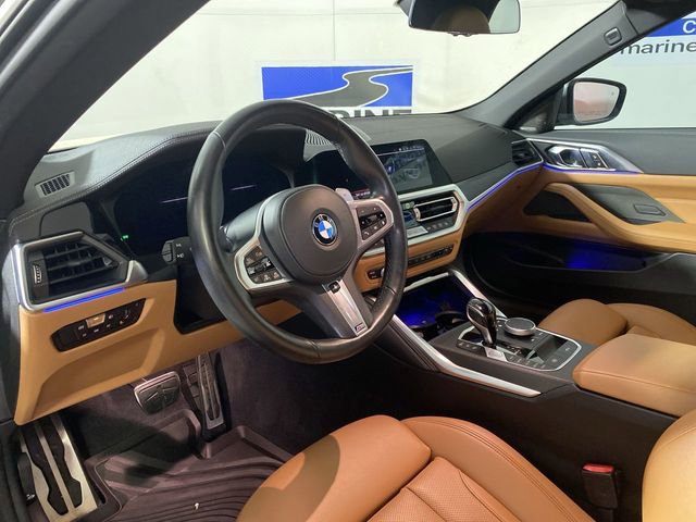 Used 2022 BMW M440i Convertible image 15