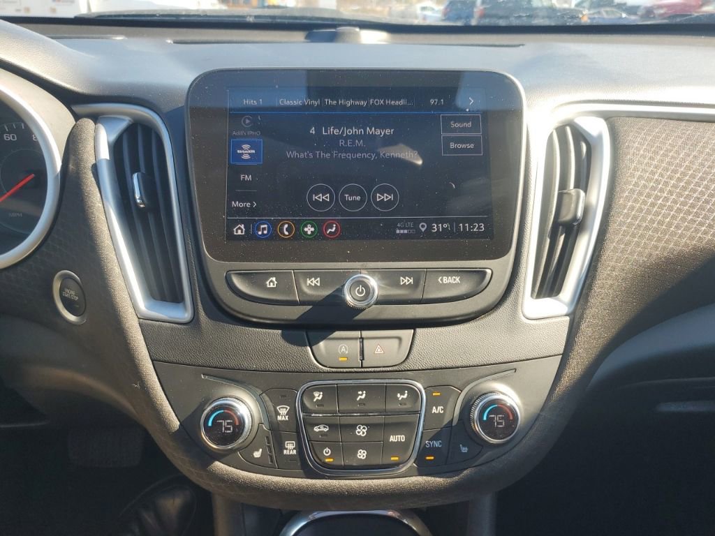 Used 2023 Chevrolet Malibu LT image 22