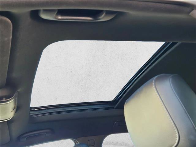 Certified 2024 Cadillac XT6 Luxury w/ LPO, Floor Liner Package image 15