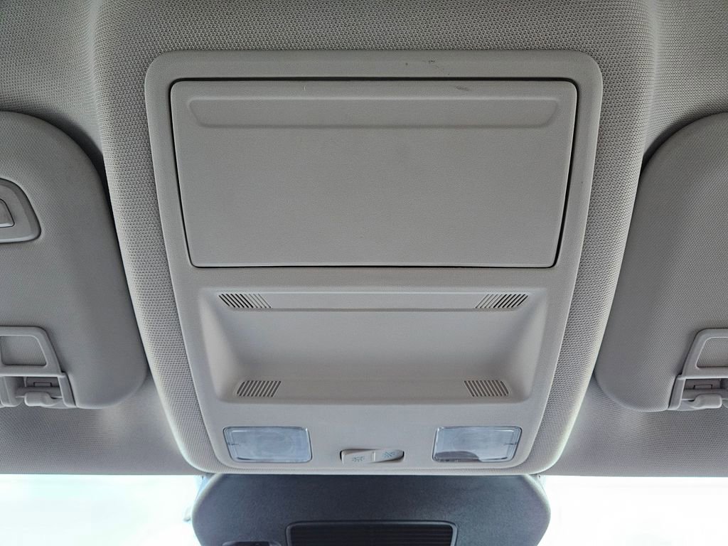 Used 2024 Ford Escape Platinum image 20