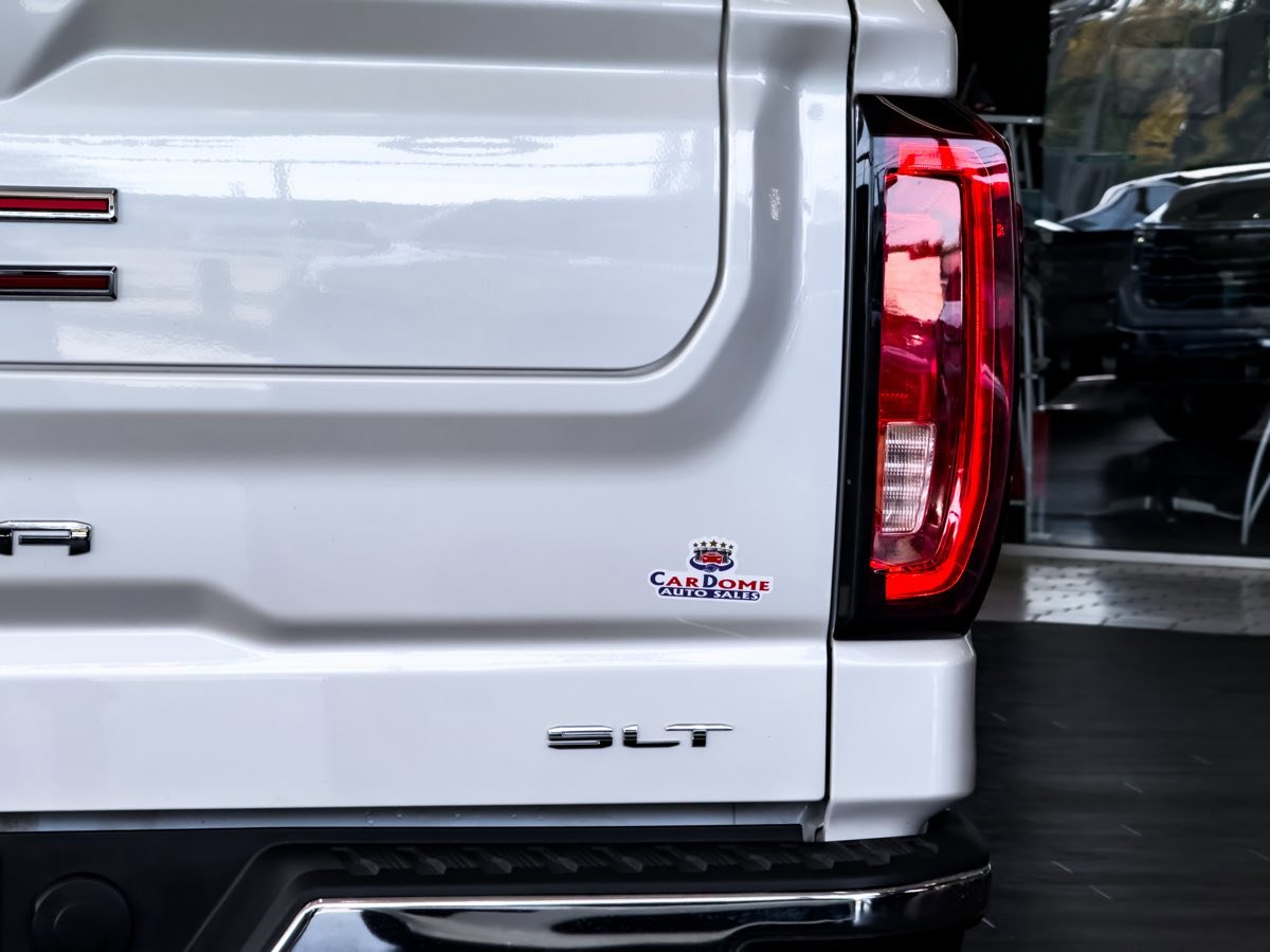 Used 2024 GMC Sierra 1500 SLT w/ SLT Convenience Package image 21