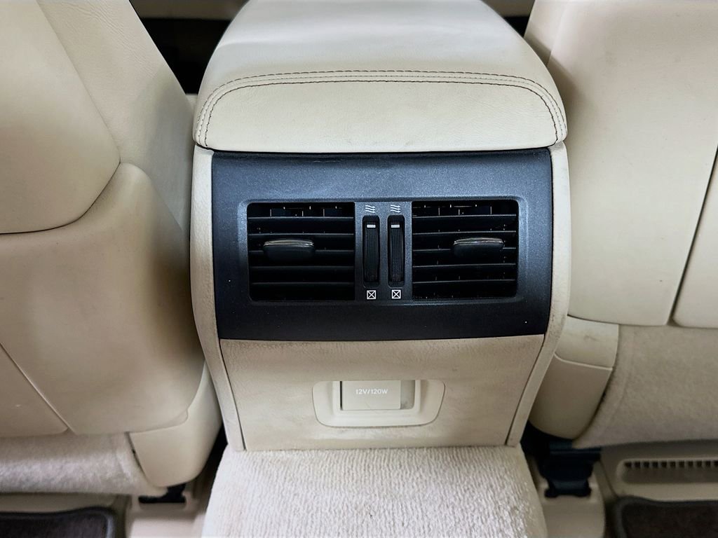 Used 2015 Lexus LS 460 w/ Comfort Package RWD image 32