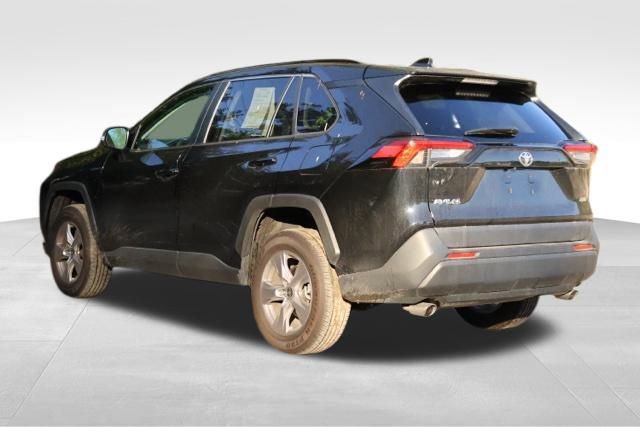 Used 2024 Toyota RAV4 XLE image 27
