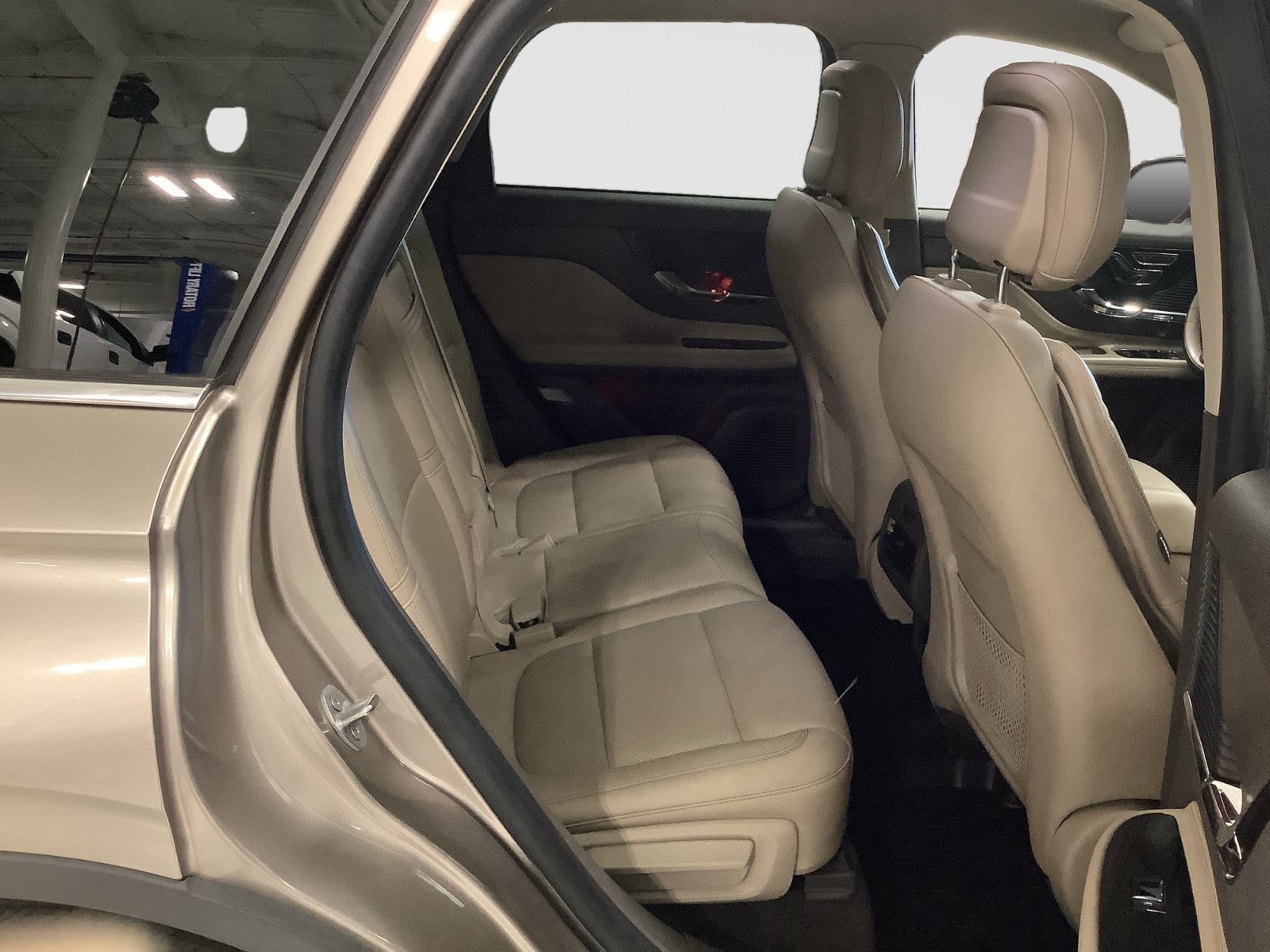 Used 2020 Lincoln Corsair AWD image 22