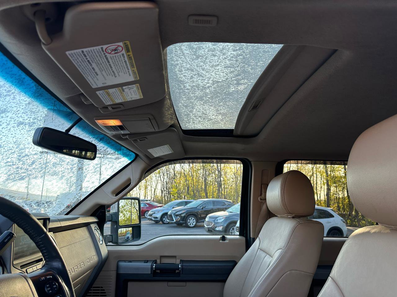 Used 2015 Ford F250 Lariat w/ Lariat Ultimate Package AWD/4WD image 14