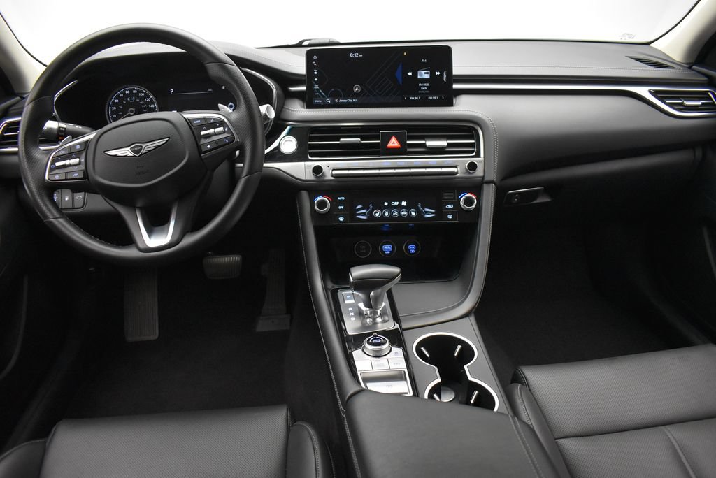 Used 2025 Genesis G70 2.5T AWD/4WD image 30