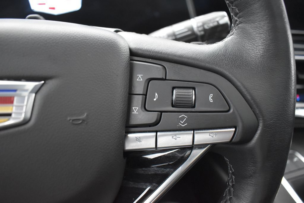 Used 2022 Cadillac Escalade Sport w/ Touring Package AWD/4WD image 16