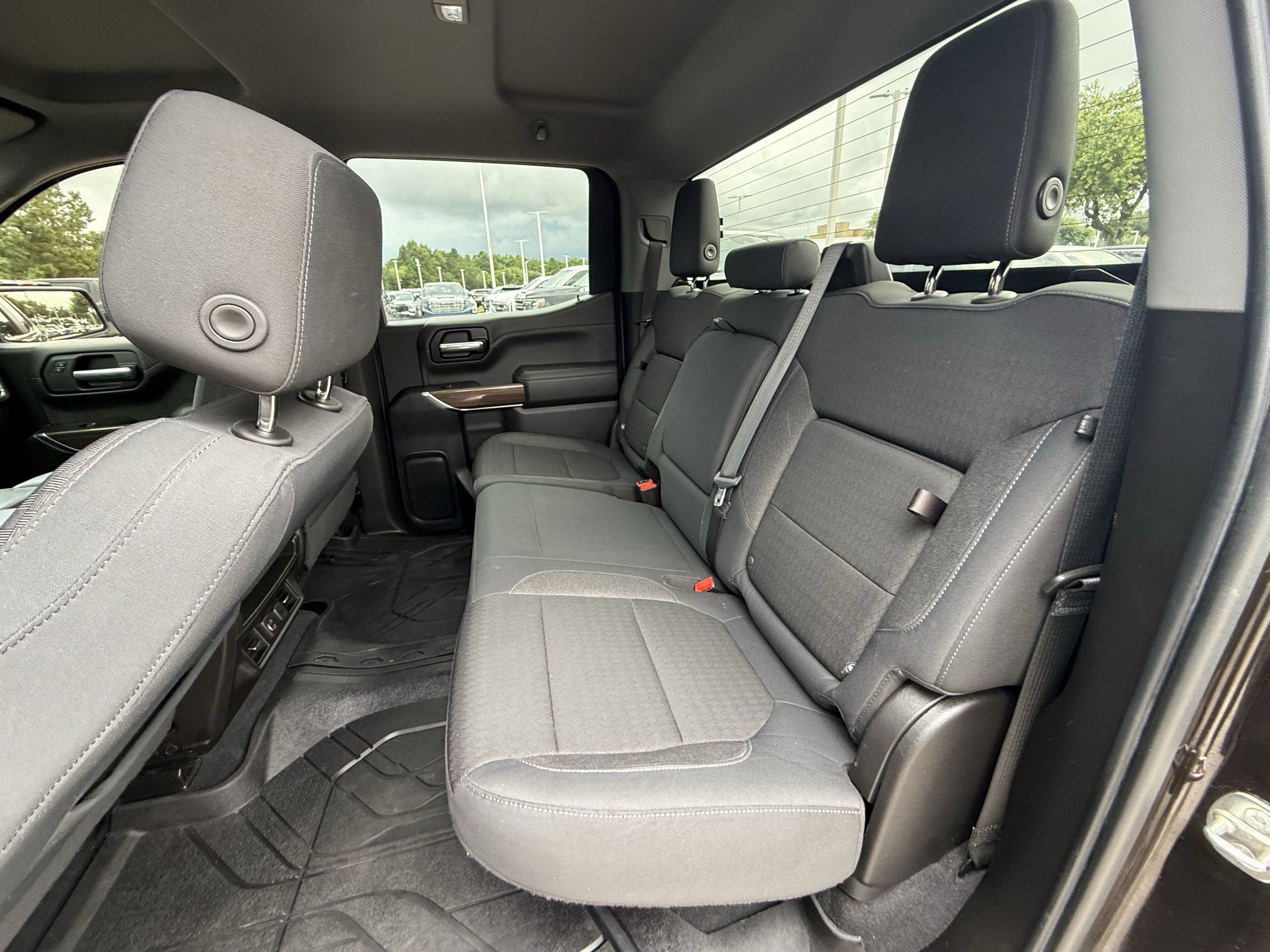 Used 2019 Chevrolet Silverado 1500 RST AWD/4WD image 27