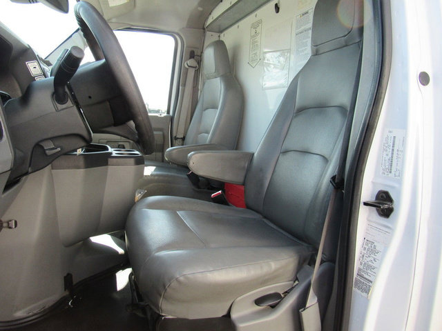 Used 2022 Ford E-350 and Econoline 350 Super Duty RWD image 23