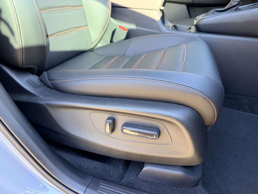 Used 2025 Honda CR-V Sport-L image 12