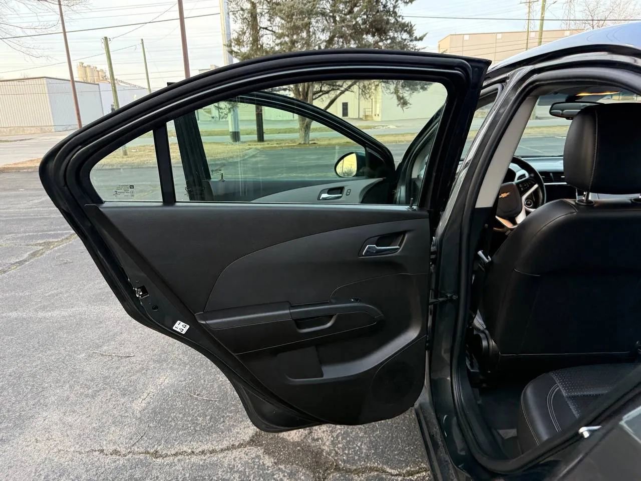 Used 2019 Chevrolet Sonic Premier FWD image 14