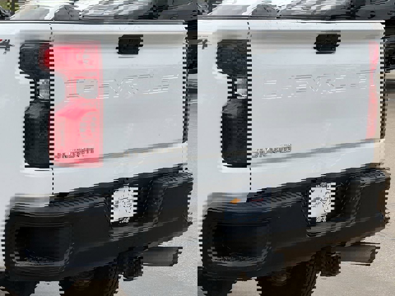 Used 2024 Chevrolet Silverado 2500 W/T w/ WT Convenience Package image 8