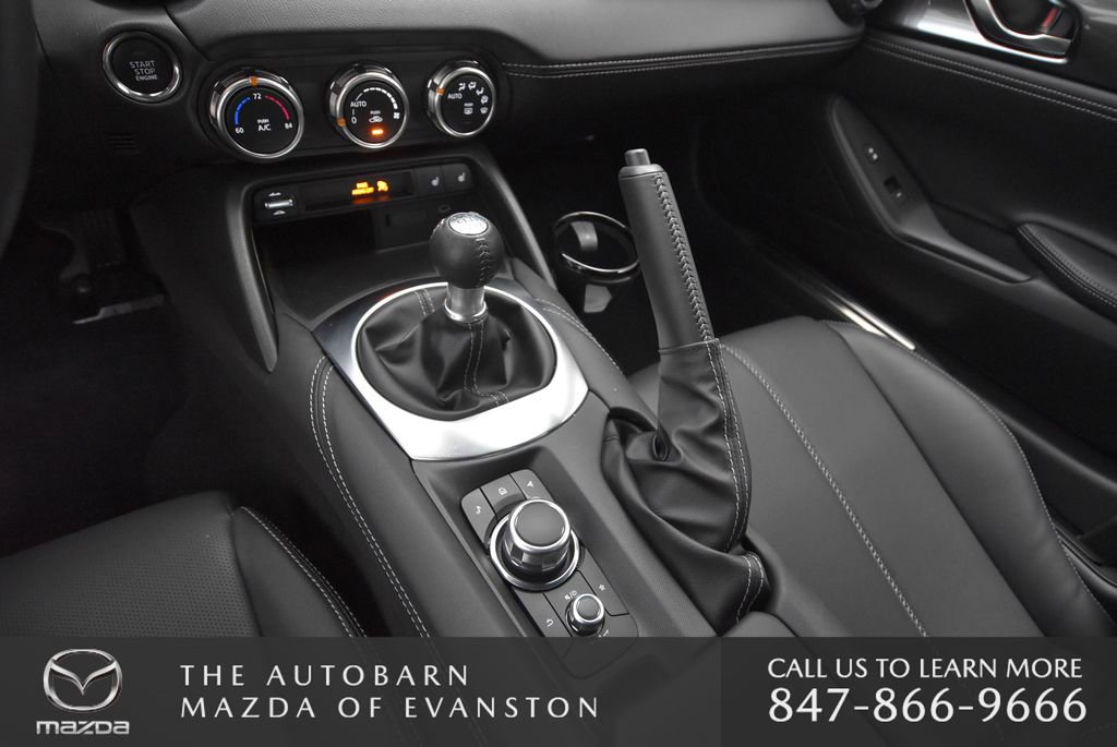 Certified 2025 MAZDA MX-5 Miata RF Grand Touring RWD image 33