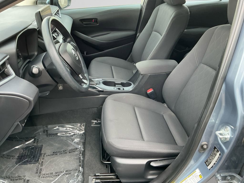 Used 2024 Toyota Corolla LE image 9