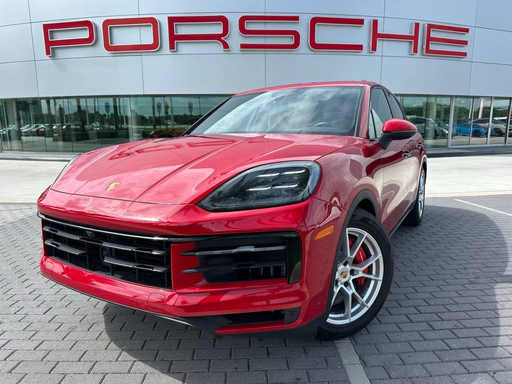Certified 2025 Porsche Cayenne S AWD/4WD image 1
