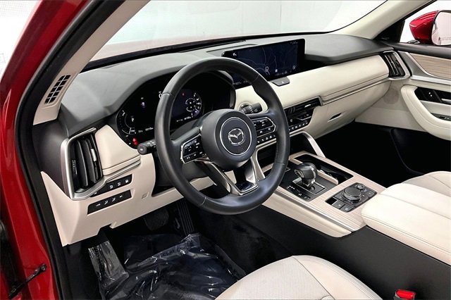 Used 2025 MAZDA CX-90 Plug-In Hybrid w/ Premium Plus image 12