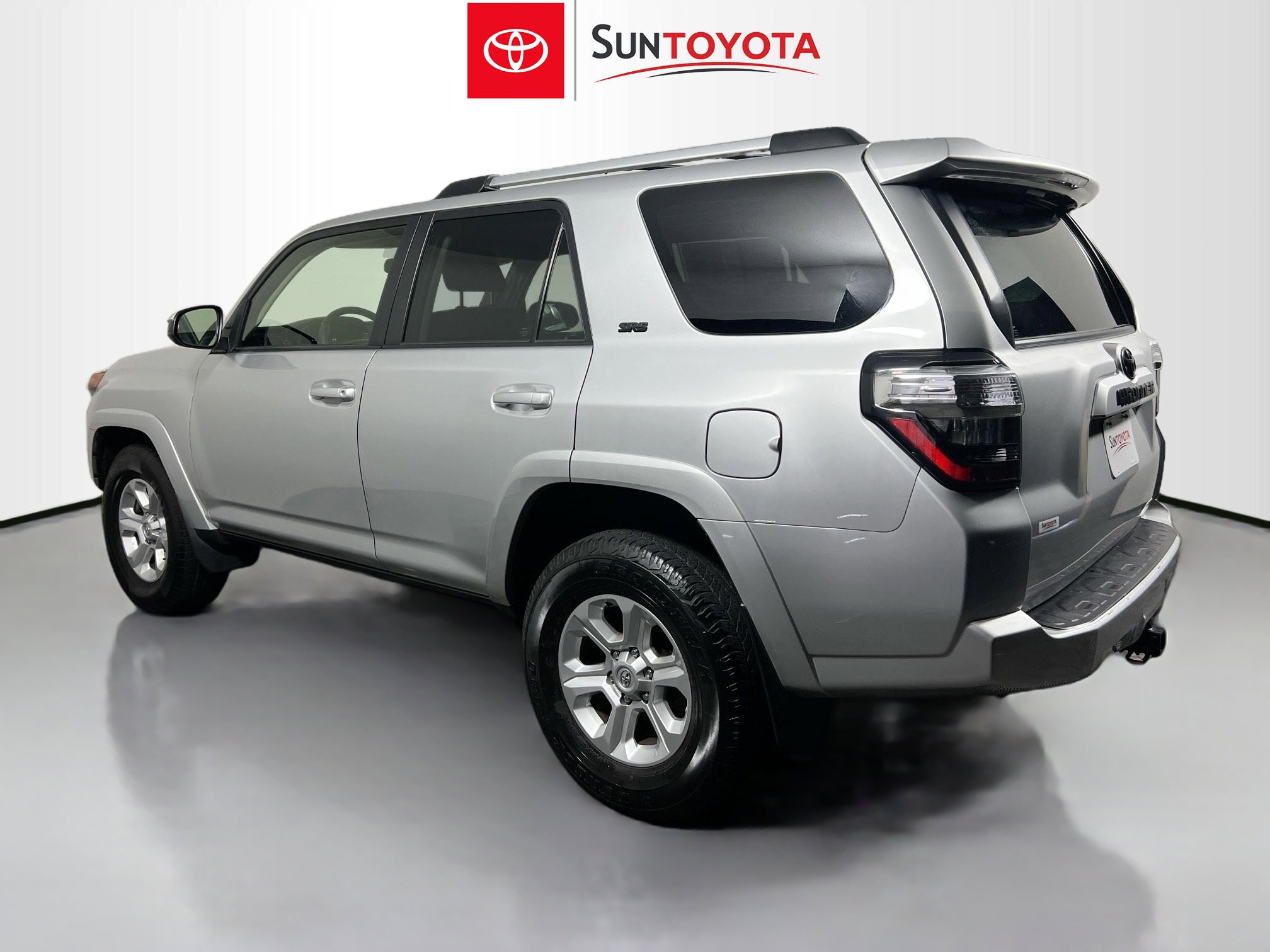 Used 2023 Toyota 4Runner SR5 image 6