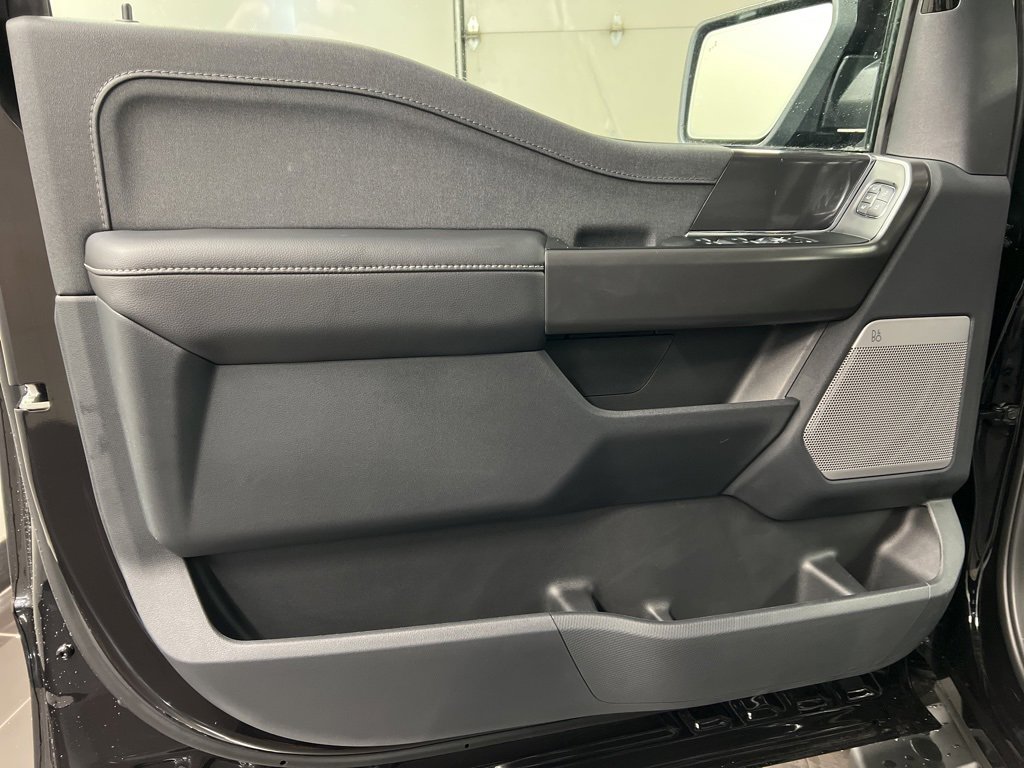 New 2026 Ford F150 Lariat w/ Equipment Group 501A Mid image 30