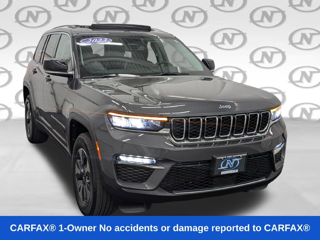Used 2023 Jeep Grand Cherokee 4WD 4xe image 23