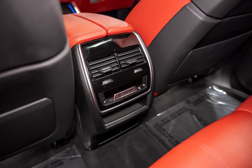 Used 2020 BMW X5 M Competition w/ Executive Package image 39