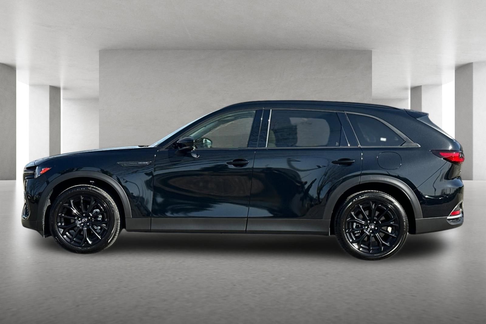 Certified 2025 MAZDA CX-70 3.3 Turbo w/ Premium Package image 7