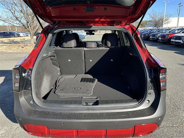 New 2026 Nissan Kicks SV image 12