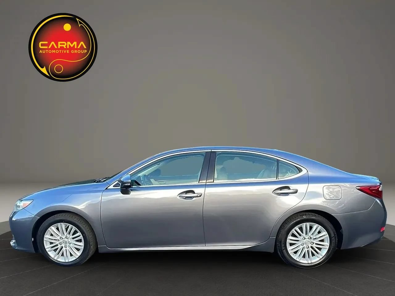 Used 2013 Lexus ES 350 w/ Luxury Pkg FWD image 2