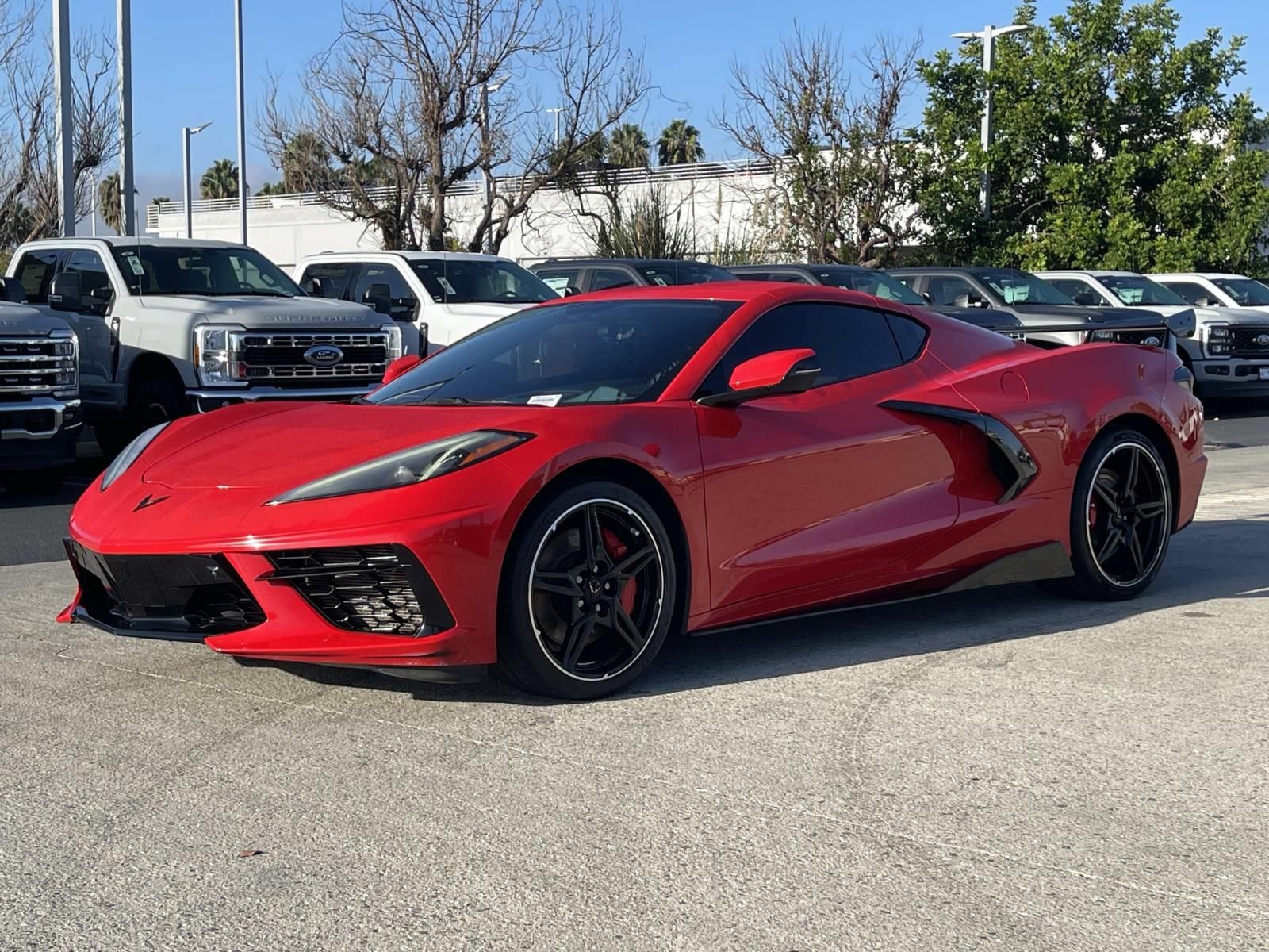Used 2020 Chevrolet Corvette Stingray Preferred Cpe w/ 2LT Preferred Equipment Group RWD image 4
